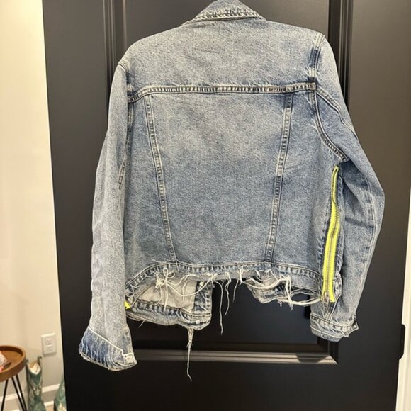 Blank NYC Light Blue Denim Jacket - Picture 3 of 4